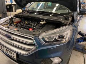 Ford Kuga výměna brzd, garanční prohlídka, geometrie, diagnostika motoru (1)