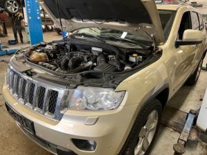Jeep Grand Cherokee oprava brzd, oprava motoru, oprava automatické převodovky